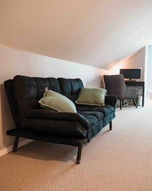 Smart TV, offices, computer monitors