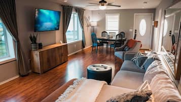 Smart TV, offices, computer monitors