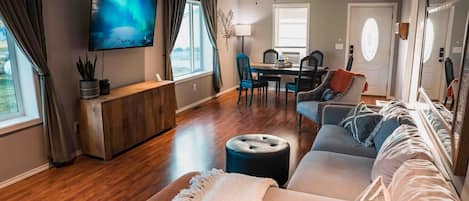 Smart TV, offices, computer monitors