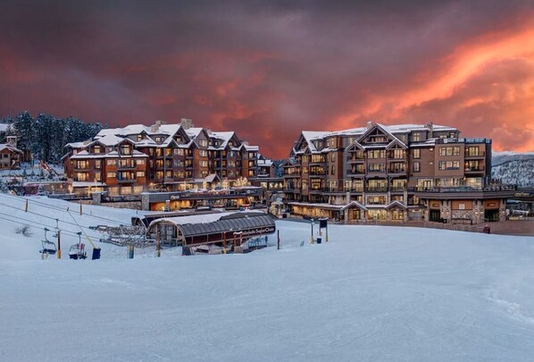 Exterior - Grand Colorado Peak 8 Resort - 1 bedroom - Ski In/Out - sleeps 4 (Breckenridge)