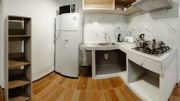 Quarto quádruplo família | Ferros/tábuas de passar roupa, Wi-Fi de cortesia, roupa de cama