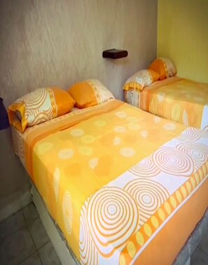 Wifi gratis y ropa de cama 