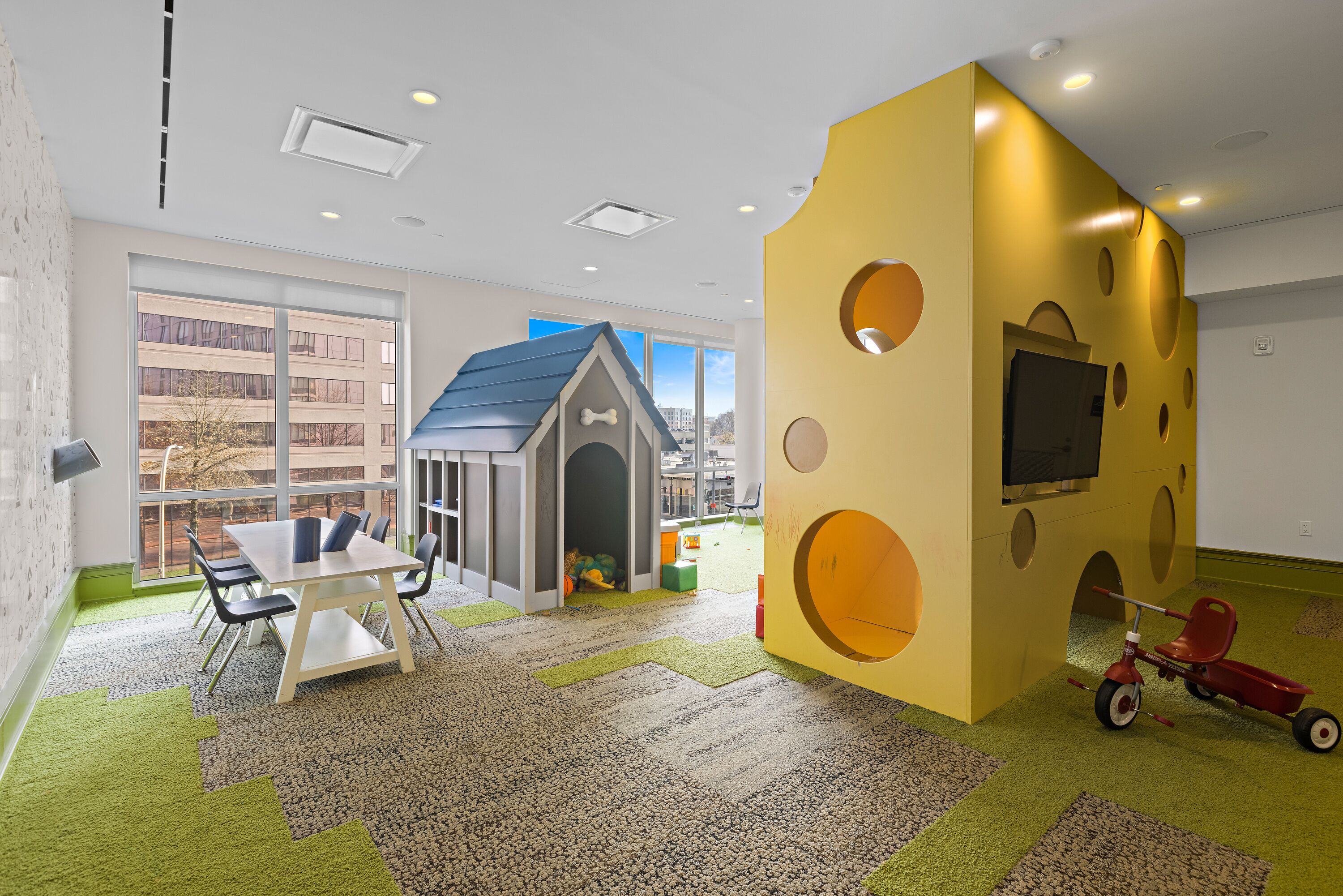 儿童活动区 - 室内