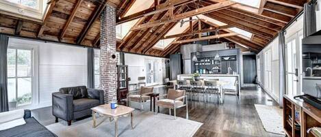 Smart TV, books, offices, computer monitors