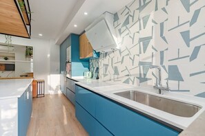 Fridge, microwave, oven, stovetop - Amazing Setúbal  I (Setúbal)