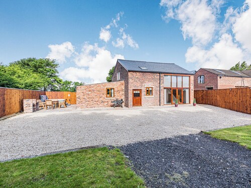 3 bedroom accommodation in Lathom, Ormskirk near Southport