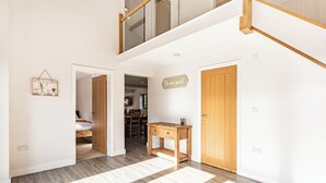 Room - 3 bedroom accommodation in Lathom, Ormskirk near Southport (Lathom, Ormskirk near Southport)