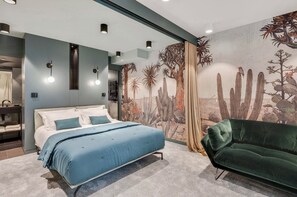 1 chambre, coffres-forts dans les chambres, bureau