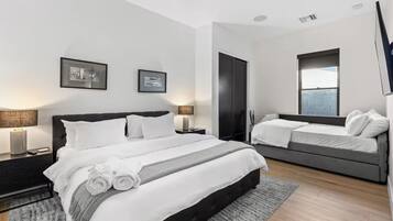 4 bedrooms, iron/ironing board, travel cot, free WiFi