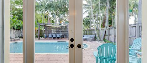 Outdoor pool, a heated pool