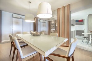 3 bedrooms, free WiFi - Lindo Apartamento p 08 pessoas em Bombas (Bombinhas)