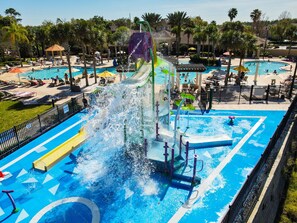Outdoor pool - Announcing Dreams Come True Villa,  - Close to clubhouse (Kissimmee)
