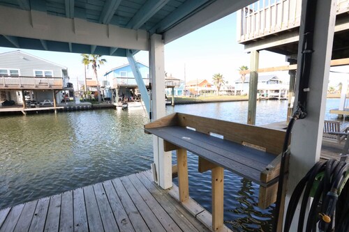 Comfy Canal Home 2 Min Dr to Beach + Outdoor Space/Fishing!