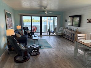 TV connectée, livres