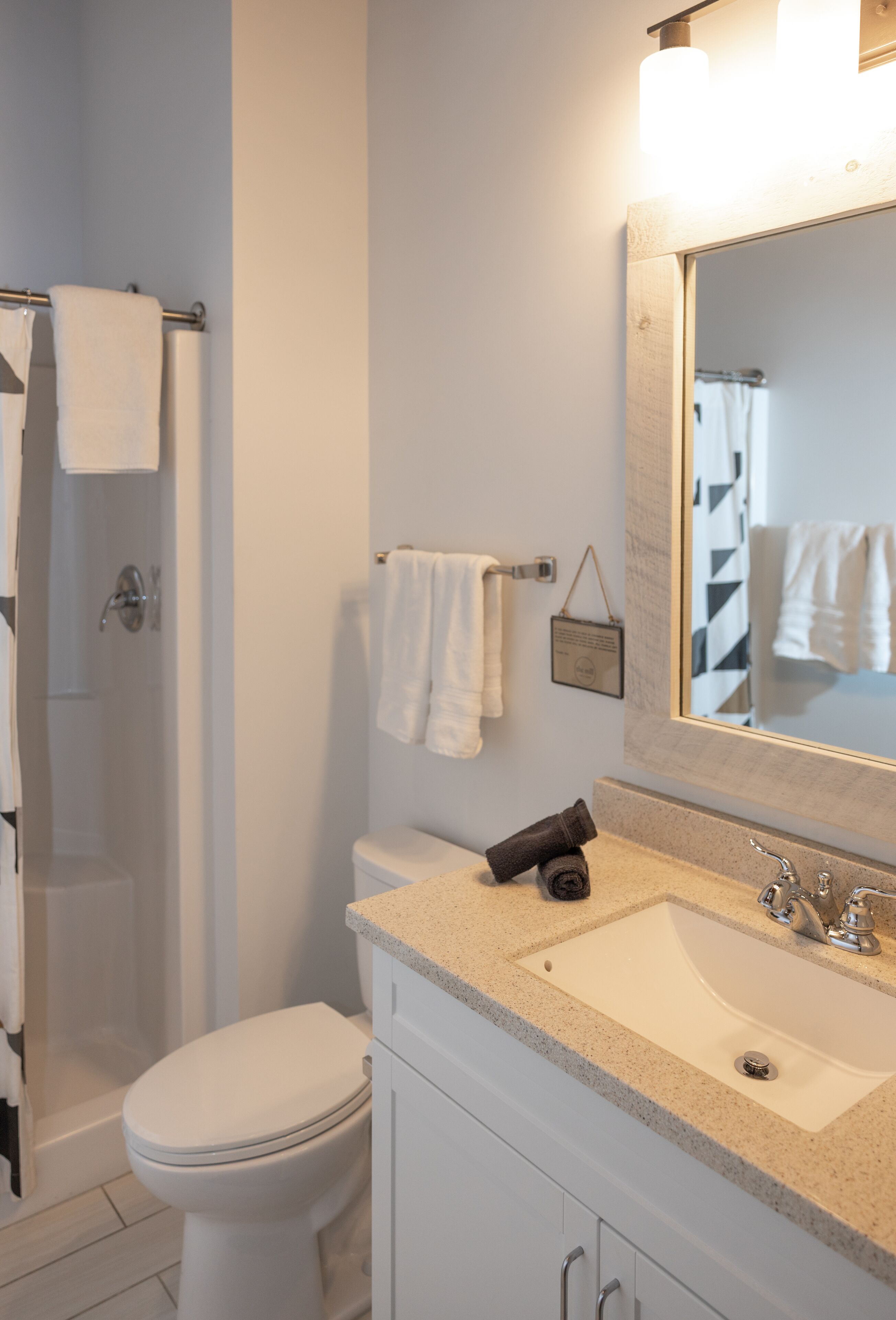 room 2 | bathroom | shower, hair dryer, towels