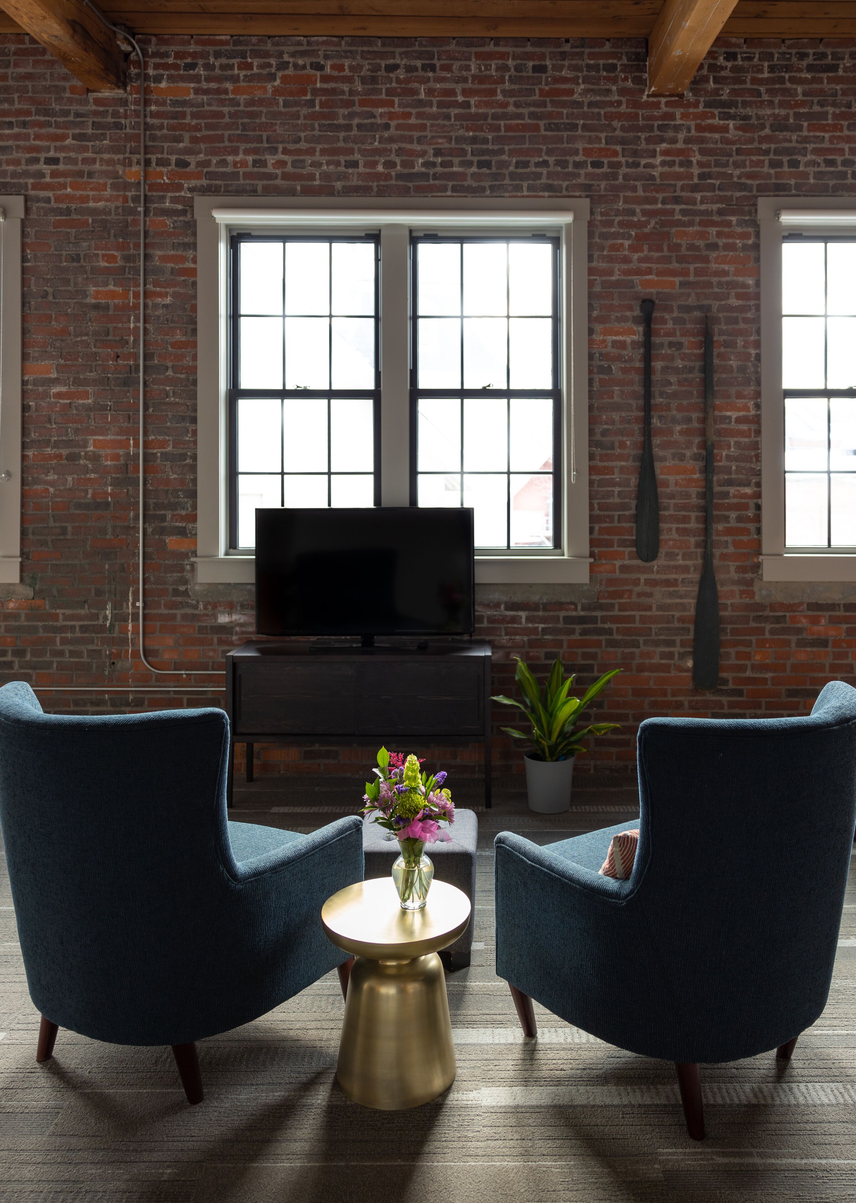 room 3 | 1 bedroom, individually decorated, desk, iron/ironing board