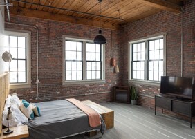 客房 | 特色装修、办公桌、熨斗/熨板、免费 WiFi