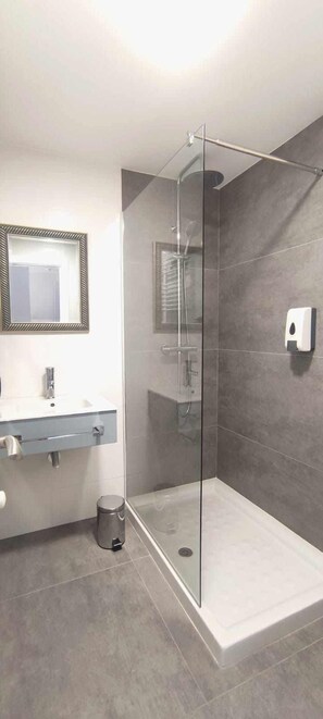 Hair dryer, towels