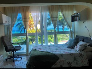 4 chambres, fer et planche à repasser, lit parapluie, Wi-Fi gratuit