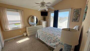 4 Schlafzimmer, BĂŒgeleisen/BĂŒgelbrett, Reisekinderbett, WLAN