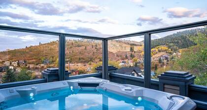 Perfectly Positioned in Old Town, Steps to Ski Runs & Town Lift, Private Hot Tub!