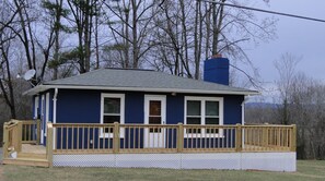 Exterior - Mountain Views, River fun, Hiking, Biking, Breweries, Golf, and Wineries galore (Jonesville)