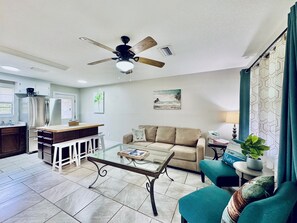 Smart-TV, Bücher, Videothek