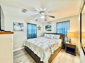 2 bedrooms, desk, iron/ironing board, free WiFi