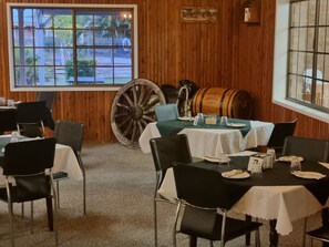 Restaurant - Koorawatha Homestead Motel (Bororen)