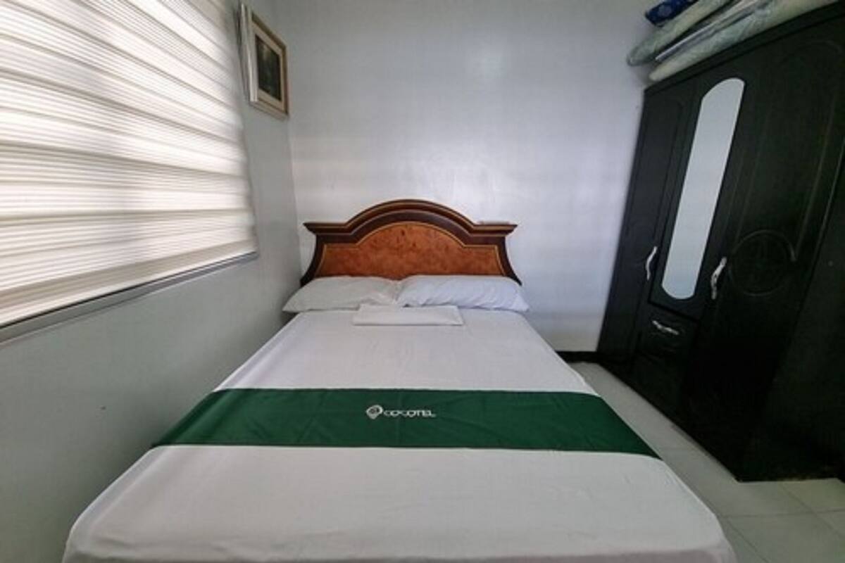 Villa | Rollaway beds, free WiFi, bed sheets, wheelchair access