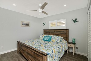 2 chambres, fer et planche à repasser, lit parapluie, Wi-Fi gratuit