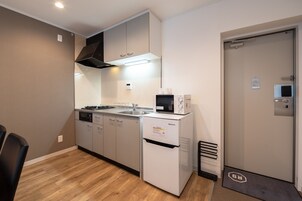 华丽双床房 (check-in is not available after 11PM) | 私人厨房 | 冰箱、微波炉、冰柜