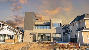 Exterior - Daebudo Atiko Dokchae Pool Villa (Ansan)