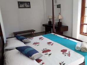 2 bedrooms