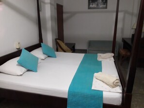 2 bedrooms