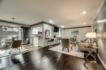 1st Flr Luxury2b 2bth Condo w/King/2 sep twin beds