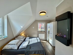 2 bedrooms, travel cot - House Vier-Jahreszeiten - TOP LOCATION in Zingst - 50 m to the beach - for 6 persons (Zingst)