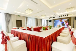 Meeting facility - Songlam Waterfront Hotel - 藍江酒店 (Nghi Xuân)