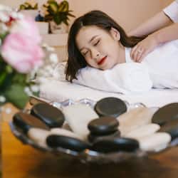 Couples treatment room(s), sauna, steam room, body treatments