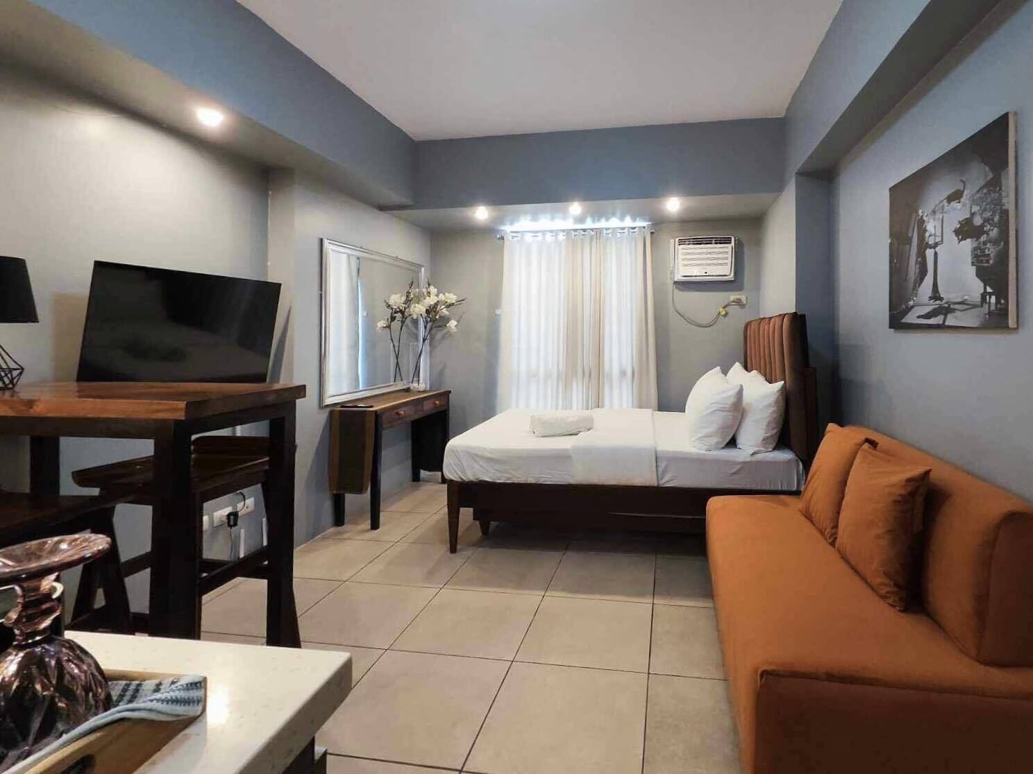 1 bedroom, free WiFi, bed sheets