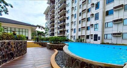 Lightroom Tagaytay with free Parking and wi-fi