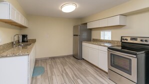 Apartemen, 2 kamar tidur | Dapur pribadi