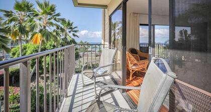 New! 🌺 Kahaluu Bay Village 201 🐠 Close to Snorkeling, Swimming & Surfing Plus Pool 🐬