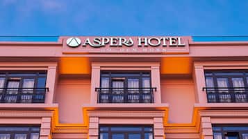 Fachada da propriedade