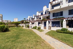 Exterior - Charming Apartment with Sea Views & Wi-Fi (Mijas Costa)