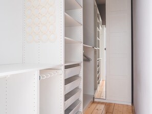 Deluxe Condo | 3 bedrooms, iron/ironing board, free WiFi, bed sheets - The Best Rent-Three bedrooms flat (Milan)