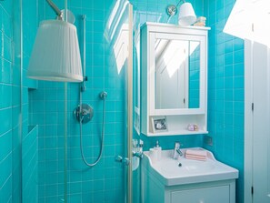 Bathroom - The Best Rent-Three bedrooms flat (Milan)