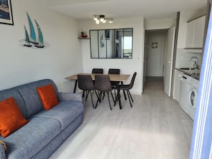 Interior - Apartment for 5 with terrace and pool access in Arzon (Arzon)