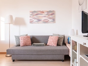 Deluxe Condo | Living area