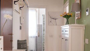 Deluxe Condo | Bathroom - The Best Rent-Apartment near Udine area (Milan)